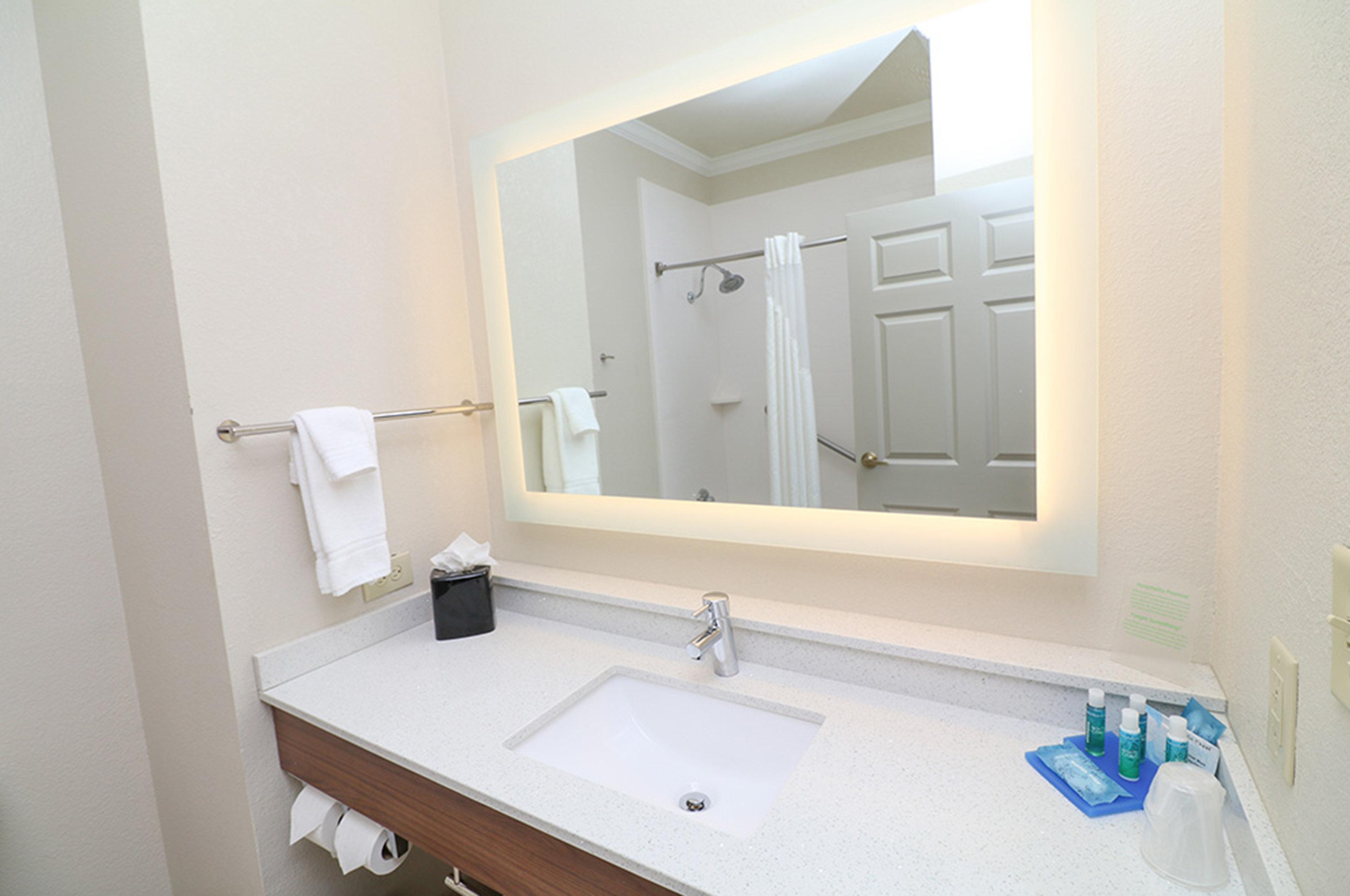 Holiday Inn Express Hotel & Suites Greenville By Ihg Dış mekan fotoğraf