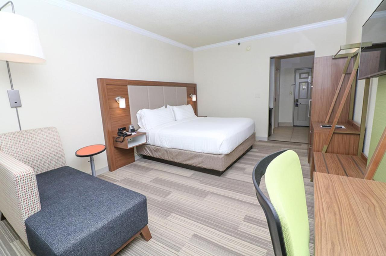 Holiday Inn Express Hotel & Suites Greenville By Ihg Dış mekan fotoğraf