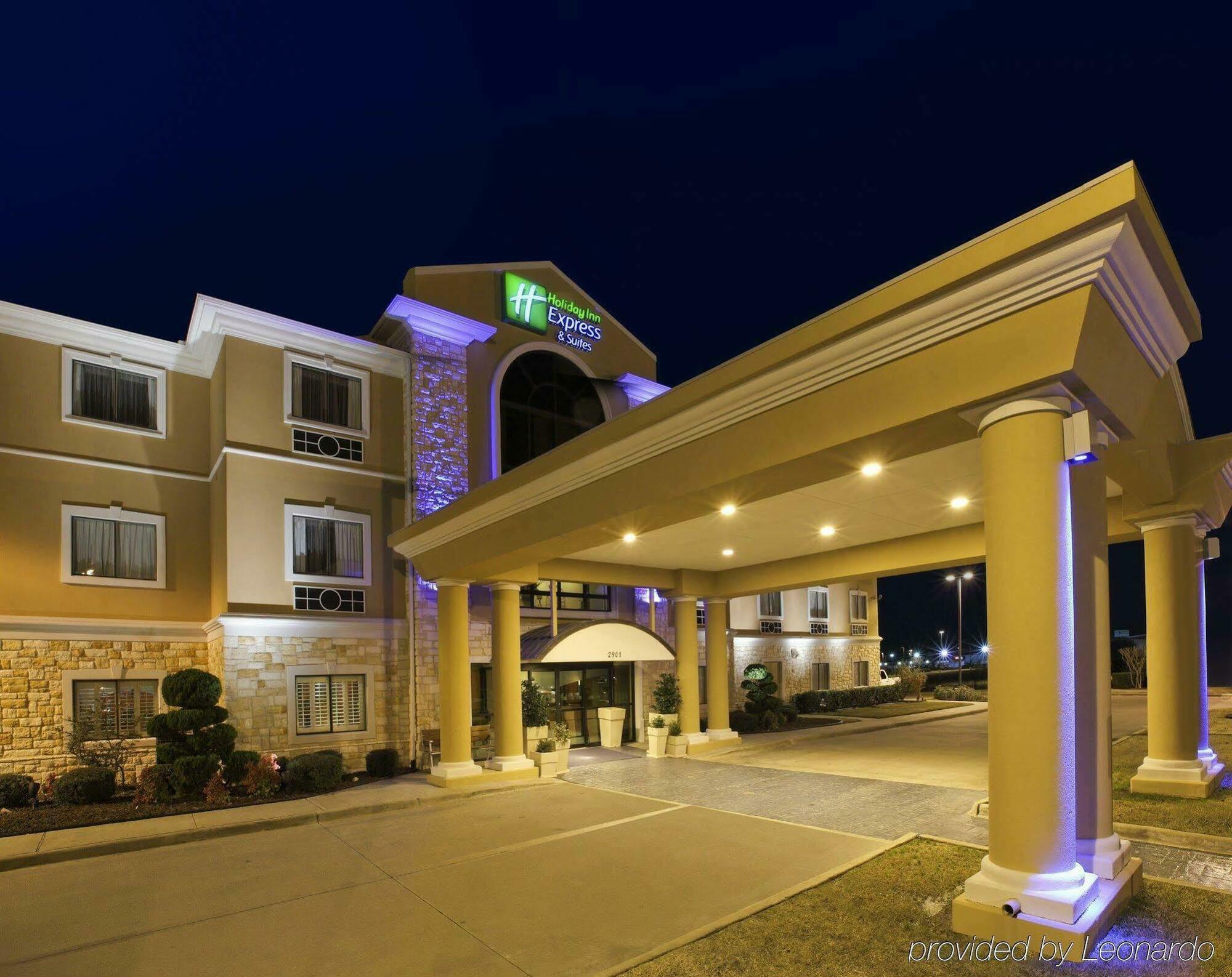 Holiday Inn Express Hotel & Suites Greenville By Ihg Dış mekan fotoğraf