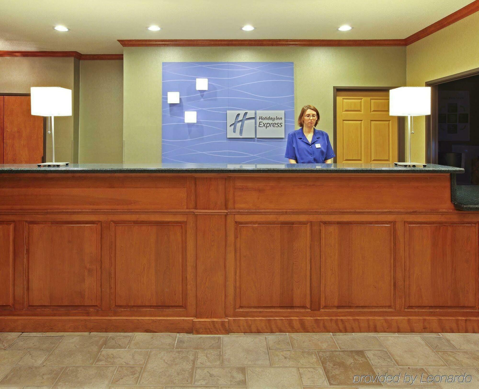 Holiday Inn Express Hotel & Suites Greenville By Ihg Dış mekan fotoğraf
