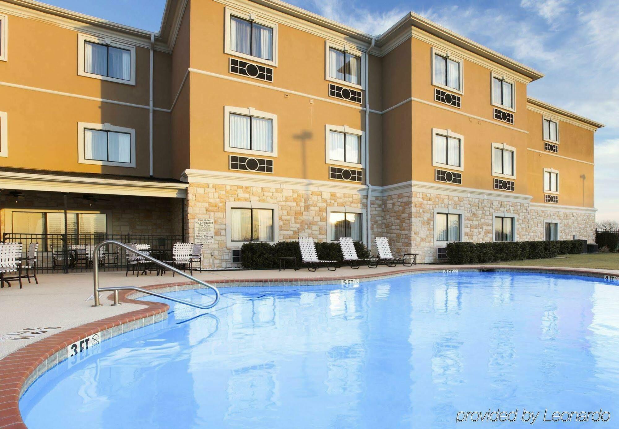 Holiday Inn Express Hotel & Suites Greenville By Ihg Dış mekan fotoğraf