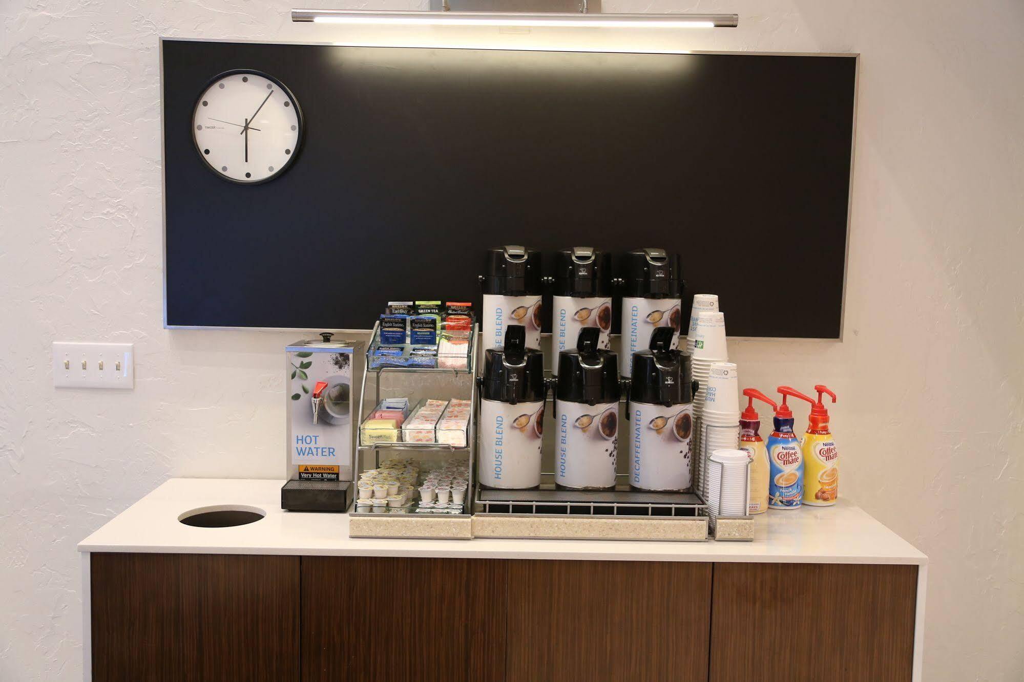 Holiday Inn Express Hotel & Suites Greenville By Ihg Dış mekan fotoğraf